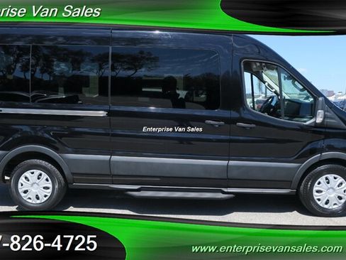 Used 2022 Ford Transit 350 XLT RWD image 4