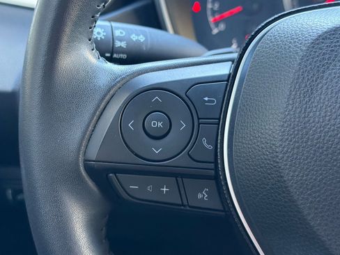 Used 2020 Toyota Corolla SE image 30