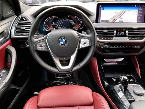 Used 2023 BMW X4 xDrive30i w/ Premium Package image 6