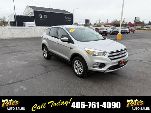 Used 2017 Ford Escape SE AWD/4WD image 6