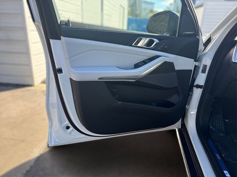 New 2026 BMW X5 sDrive40i w/ Climate Comfort Package RWD image 26