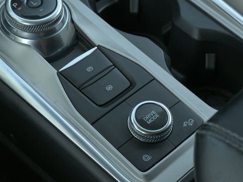 Used 2023 Ford Explorer Limited AWD/4WD image 29