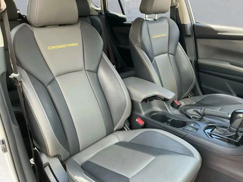 Used 2021 Subaru Crosstrek 2.5i Sport w/ Moonroof Package image 23