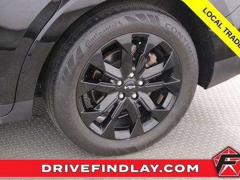Used 2024 Kia Carnival SX Prestige FWD image 14