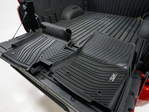 Used 2024 Toyota Tundra SR5 w/ SR5 Convenience Package image 33