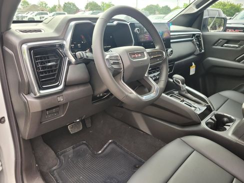 New 2026 GMC Canyon Elevation w/ Convenience Package RWD image 8