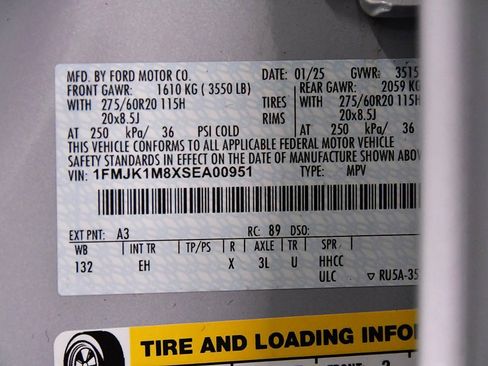 Used 2025 Ford Expedition Max Platinum image 16