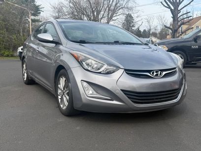 Used 2015 Hyundai Elantra SE w/ Option Group 02