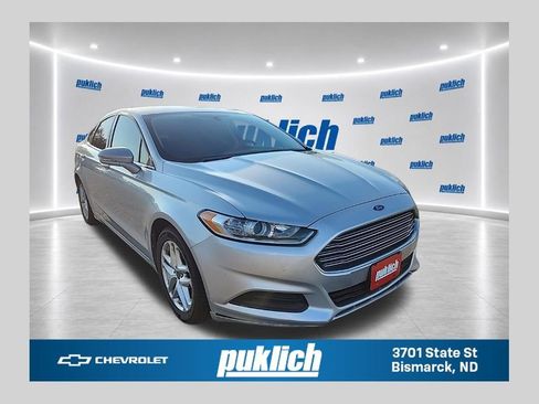 Used 2013 Ford Fusion SE FWD image 1