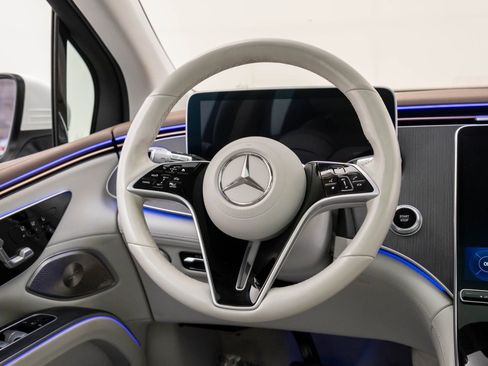 Used 2023 Mercedes-Benz EQS 450+ 4MATIC SUV image 11