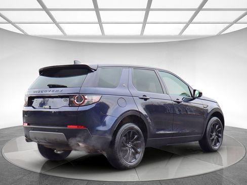 Used 2019 Land Rover Discovery Sport HSE image 8