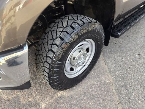 Used 2015 Ford F250 XL w/ Power Equipment Group image 4