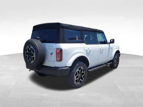 Used 2022 Ford Bronco Outer Banks AWD/4WD image 4