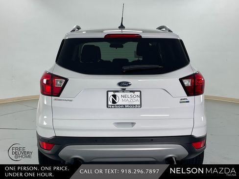 Used 2019 Ford Escape SEL image 7