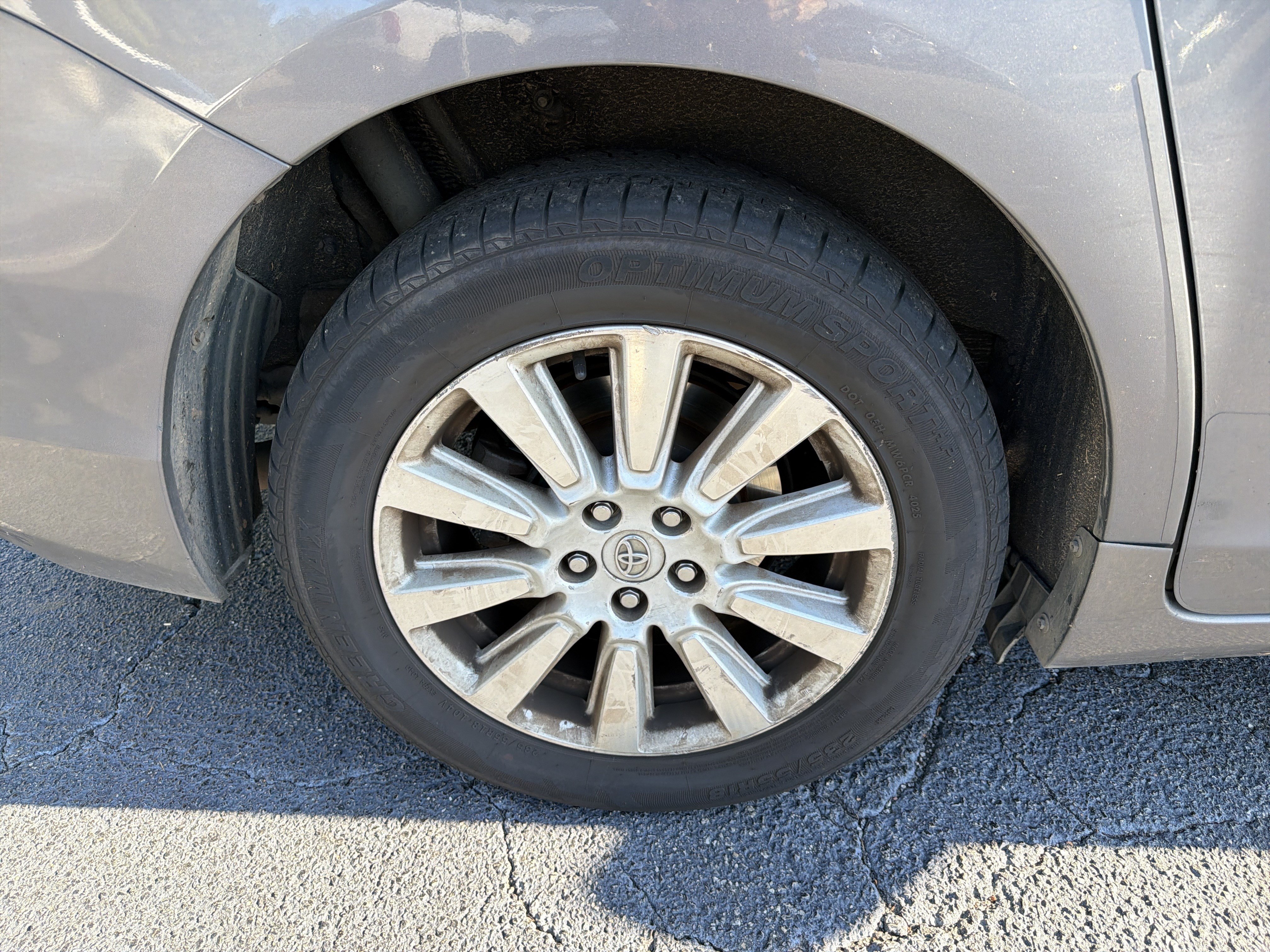 Used 2017 Toyota Sienna XLE Premium AWD/4WD image 8
