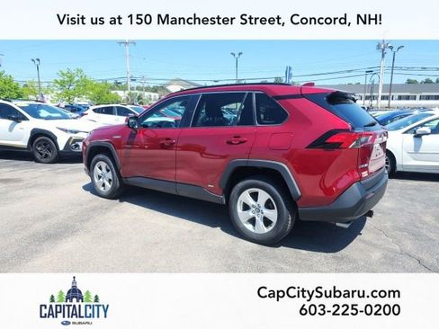 Used 2020 Toyota RAV4 XLE w/ Convenience Package AWD/4WD image 5