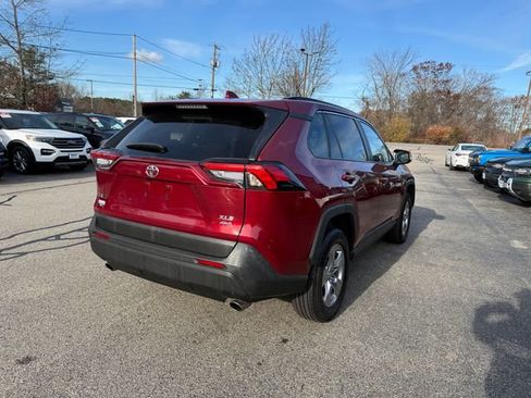 Used 2023 Toyota RAV4 XLE AWD/4WD image 25