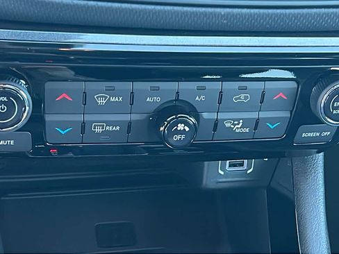 New 2026 Jeep Compass Latitude w/ Quick Order Package 29K image 14