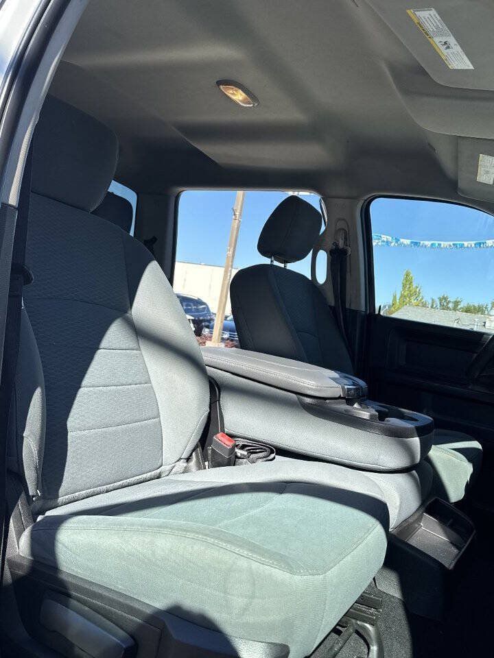 Used 2019 RAM 1500 Tradesman w/ Popular Equipment Group AWD/4WD image 5