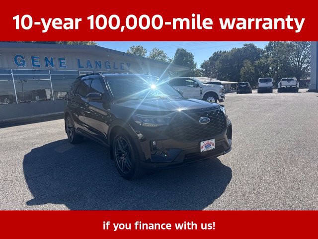 Used 2025 Ford Explorer ST-Line w/ Premium Package RWD image 8
