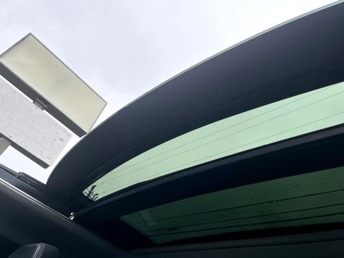 Used 2015 Hyundai Veloster Turbo w/ Option Group 04 image 17