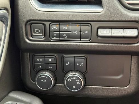 Used 2021 Chevrolet Tahoe High Country AWD/4WD image 30