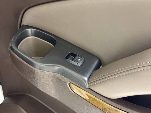 Used 2016 GMC Yukon Denali w/ Open Road Package image 44