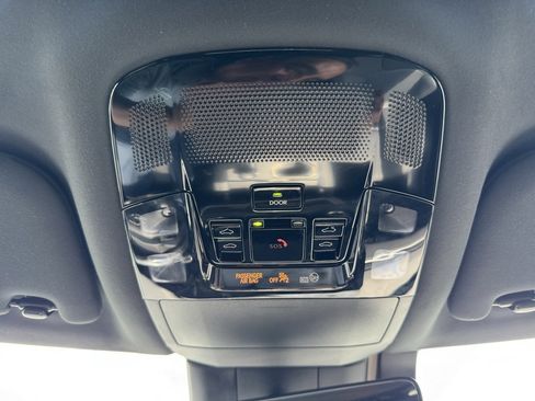 Used 2023 Lexus RX 350 Premium image 33