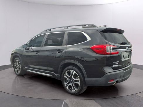 Used 2023 Subaru Ascent Limited AWD/4WD image 3
