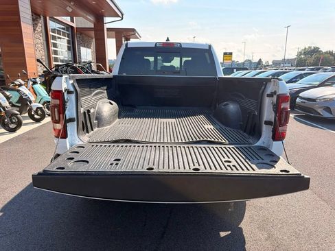Used 2022 RAM 1500 Laramie AWD/4WD image 10