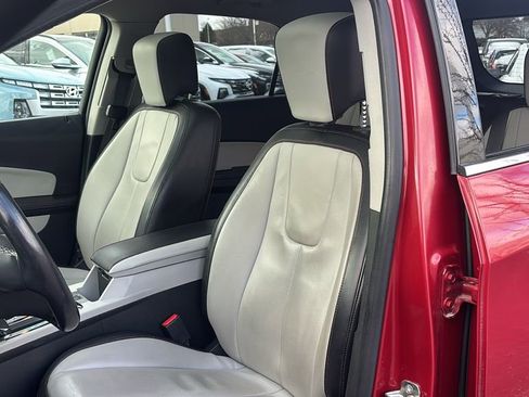 Used 2014 Chevrolet Equinox LTZ image 10