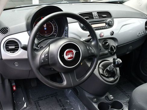 Used 2015 FIAT 500 Pop FWD image 22