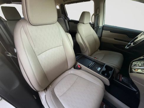 Used 2021 Honda Odyssey Elite image 23