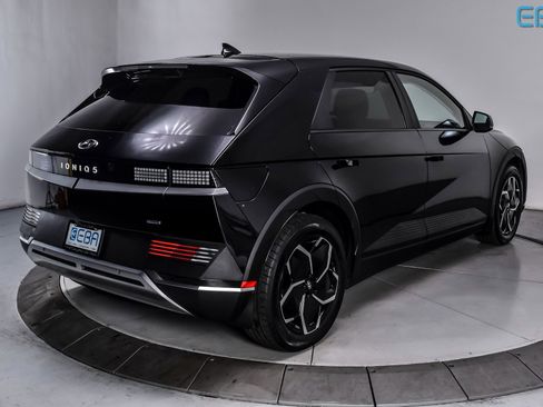 Used 2024 Hyundai Ioniq 5 SEL image 6