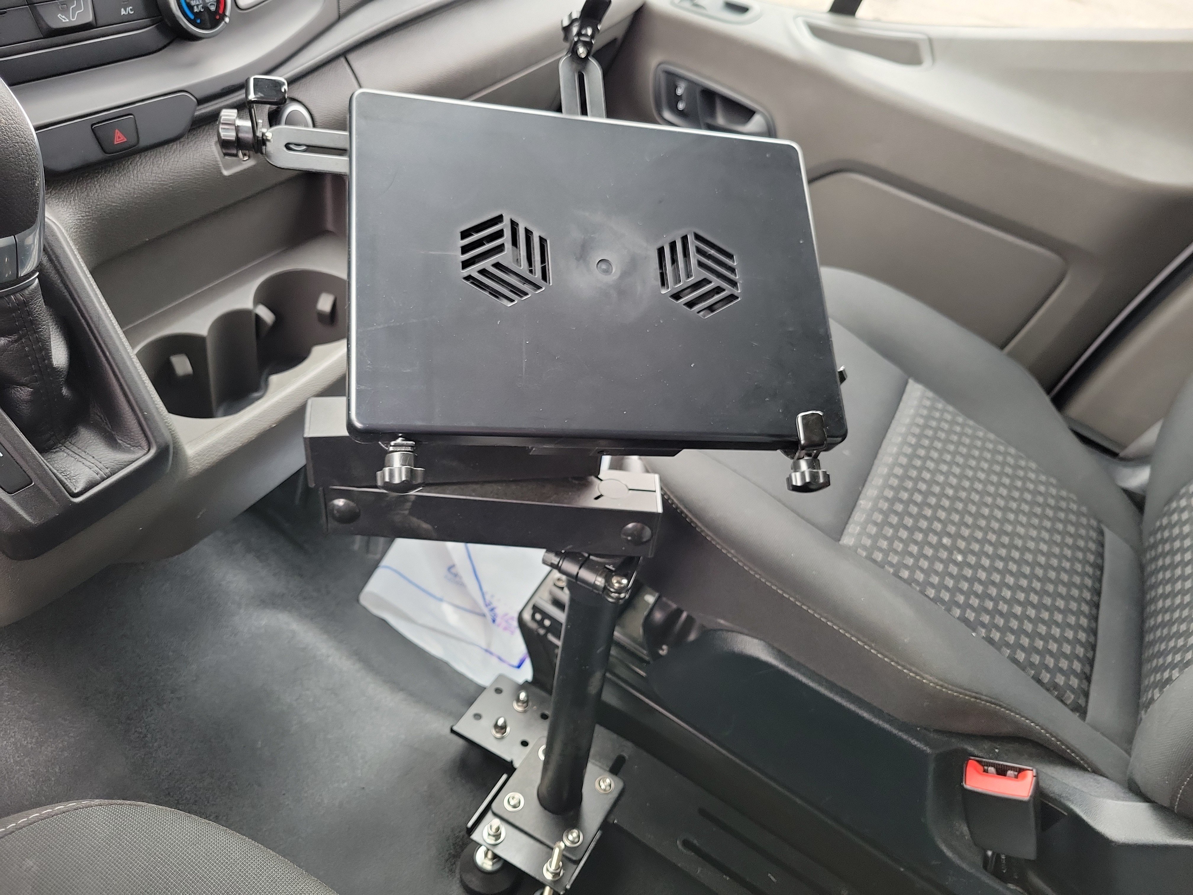 Used 2020 Ford Transit 150 Low Roof RWD image 9