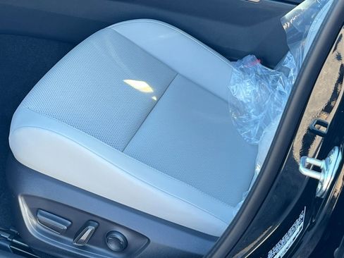 New 2026 Toyota Prius XLE image 11