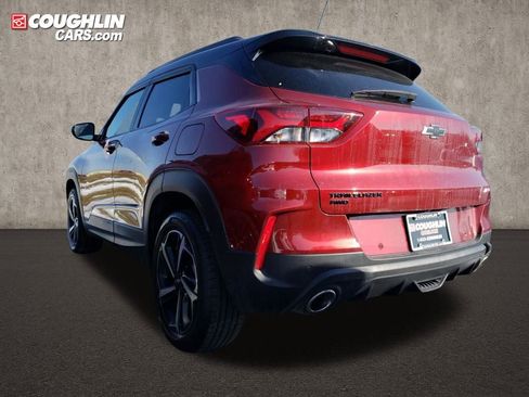 Used 2022 Chevrolet TrailBlazer RS w/ Sun and Liftgate Package image 4