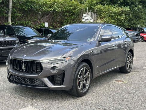 Used 2020 Maserati Levante GranSport AWD/4WD image 8