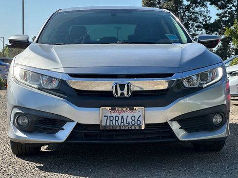 Used 2016 Honda Civic EX-T image 9