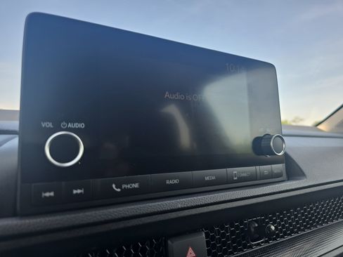 Certified 2025 Honda CR-V EX image 20