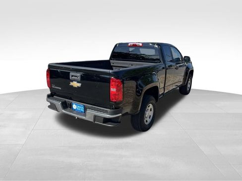 Used 2020 Chevrolet Colorado W/T RWD image 7