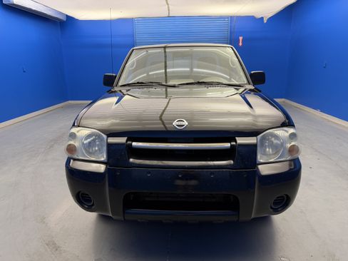 Used 2003 Nissan Frontier XE RWD image 3