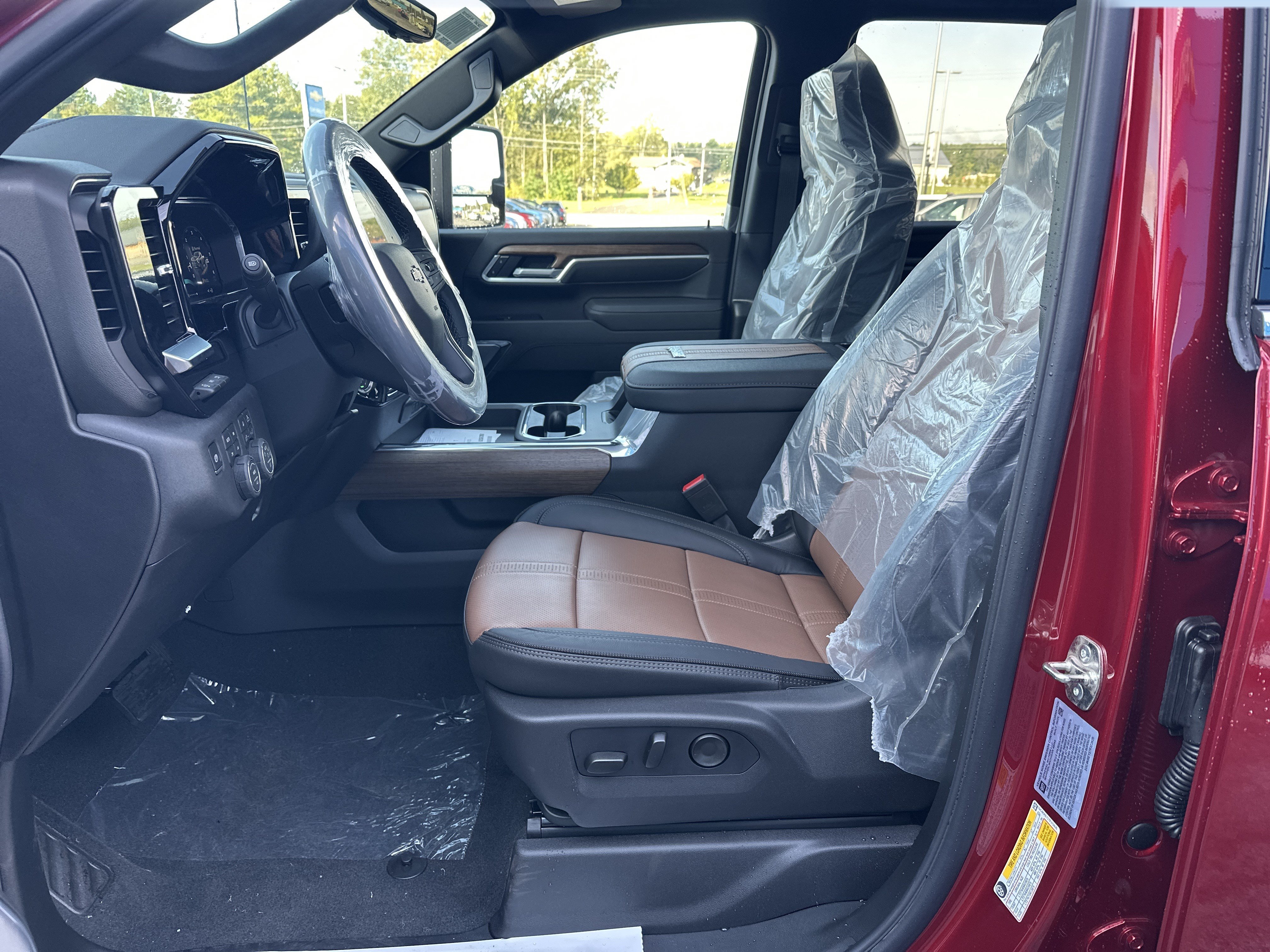 New 2026 Chevrolet Silverado 2500 High Country w/ High Country Premium Package AWD/4WD image 10