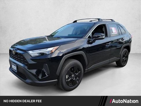 Used 2025 Toyota RAV4 XLE w/ Convenience Package FWD image 1