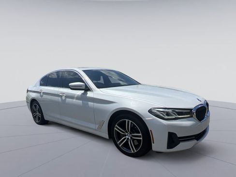 Used 2021 BMW 530i xDrive w/ Premium Package AWD/4WD image 11