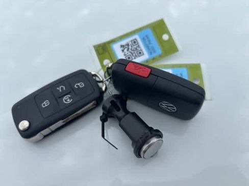 Used 2022 Volkswagen Passat 2.0T SE image 24