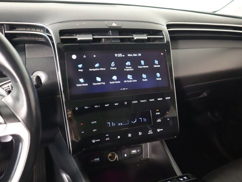 Used 2022 Hyundai Tucson Limited image 5