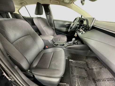Certified 2026 Toyota Corolla LE FWD image 27