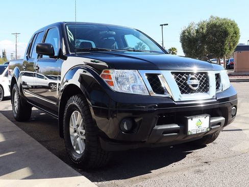 Used 2019 Nissan Frontier SV image 18