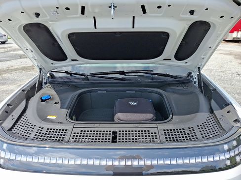 New 2026 Hyundai Ioniq 9 SEL image 19